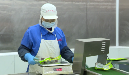 拼经济 比发展——“川老头”开足马力忙生产助推当地经济强劲发展